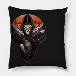 Death comes from the shadow Pillow