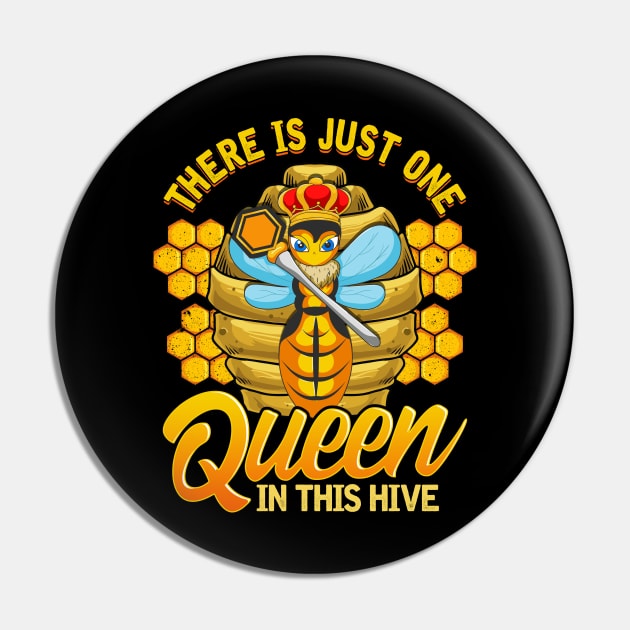 FUNNY Beekeeper Bee queen cute Gift Pin by savariya