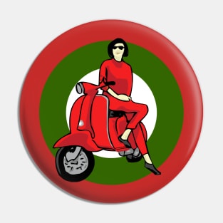 Scooter Girl Italiano Pin