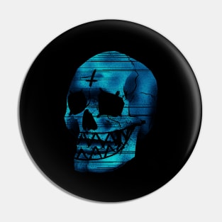 scary skull Pin