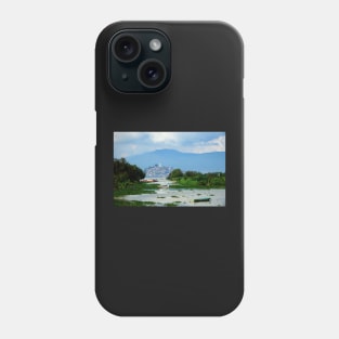 Vue sur l'ile Janitzio de Patzcuaro Phone Case