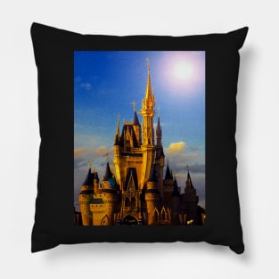 Castle of beauty Pillow