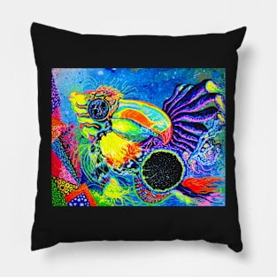 Ocean Ghosts fig A Pillow