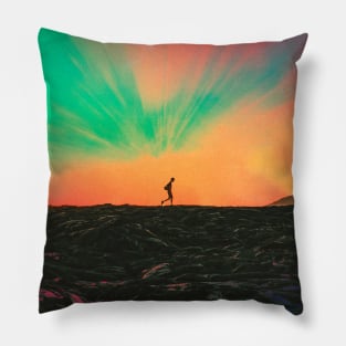 The wanderer Pillow