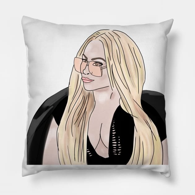 Darcey - 90 day fiance Pillow by Ofthemoral