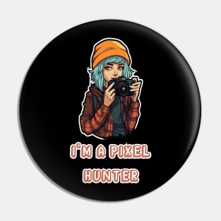 Lens Queen: Pixel Hunter Pin