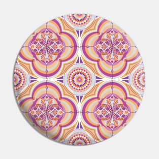 Oriental pattern Pin