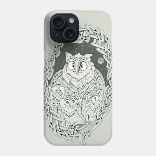 Fantastic owls family Phone Case