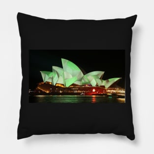 Green Vivid 2015 Pillow