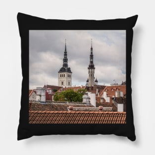 Estonia, Tallinn, Vanatallinn old city view Pillow