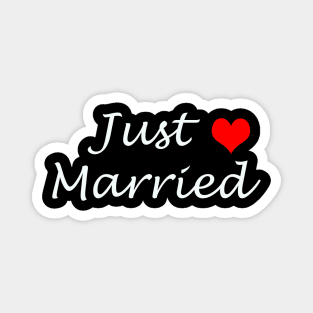 Just married quote Magnet