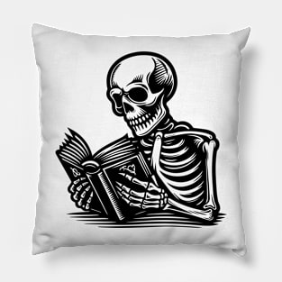 skeleton reading a book Pillow