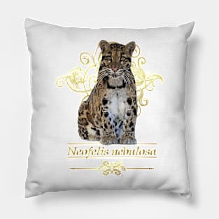 Pantera nebulosa Pillow