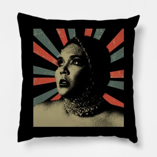 Lizzo || Vintage Art Design Pillow