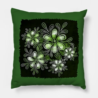 Green floral emblem with jagged edge Pillow