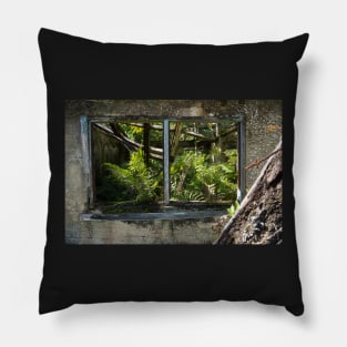 Overgrown. Pillow