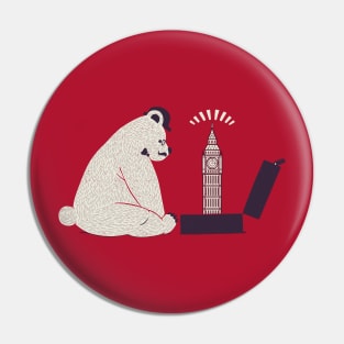 Traveler Tourist Big Ben Bear UK Pin