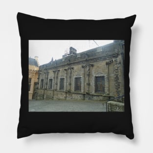 Royal Palace Statues at Stirling Castle Pillow