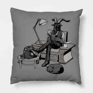 Cozy goat Pillow