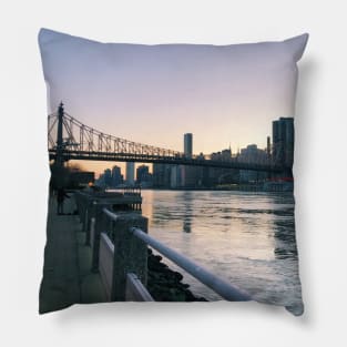 Roosevelt Island Bridge Sunset Pillow