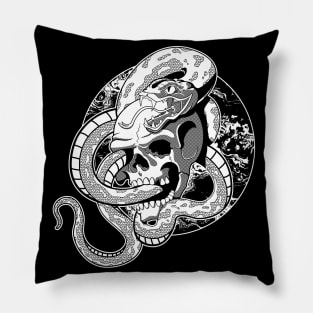 skull serpant Pillow