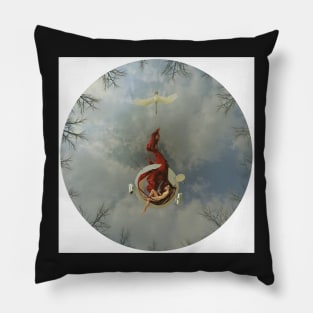 Leda Pillow