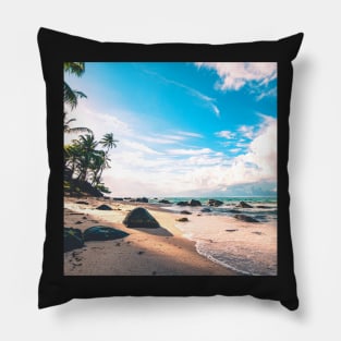 Para Para Paradise Beach Pillow