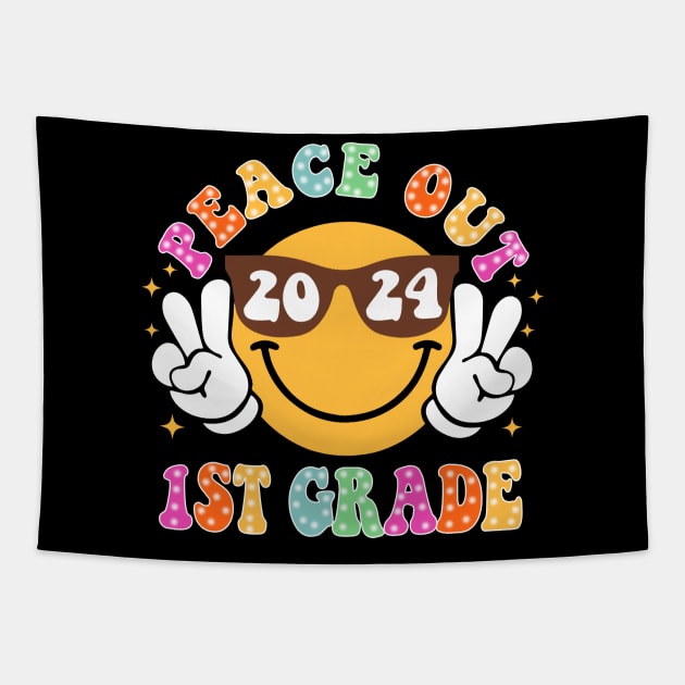 Peace Out School, Last Day of School, End of School 1st Grade Tapestry by thavylanita