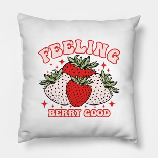 Feeling berry good Pillow