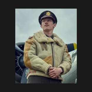 Callum Turner Masters of the Air 2024 Shearling Jacket - Oskar Jacket T-Shirt