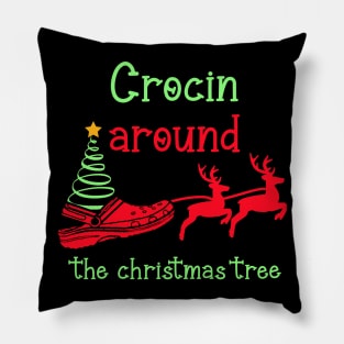 Crocin around the christmas tree Pillow