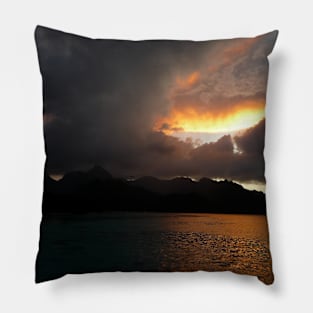 Love a dramatic sunset Pillow