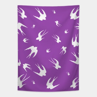 Flying swallows silhouettes pattern on fuchsia background Tapestry