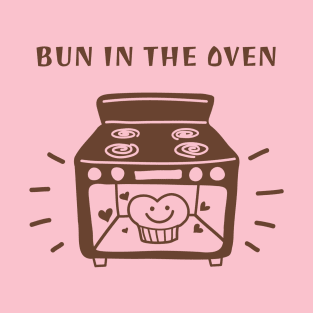 Bun in the oven T-Shirt