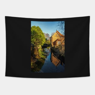 The River Dun at Hungerford Tapestry