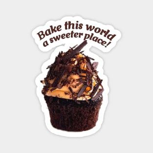 Chocolate Cupcake with Caramel Frosting and Chocolate Shaves Magnet