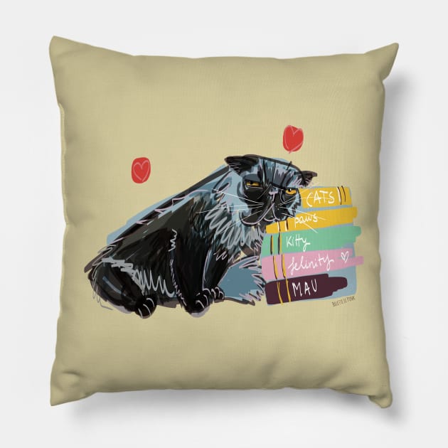 Alfredo-Cat Persian cat lovers and books Pillow by belettelepink