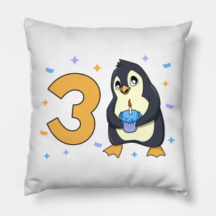 I am 3 with penguin - kids birthday 3 years old Pillow