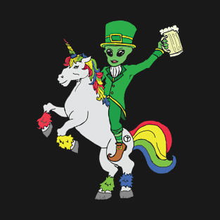 St Patricks Day Alien Unicorn T-Shirt