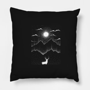 Deer in the moonlight Pillow