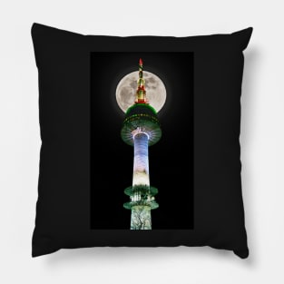 Seoul Tower. Pillow