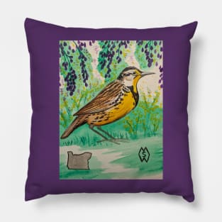 Oregon state bird and flower, the meadowlark and Oregon grape Pillow