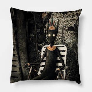 Backyard king Pillow