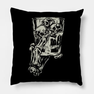 SKULL DRINK Pillow