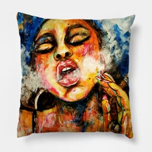 Lounge lady 801 Pillow