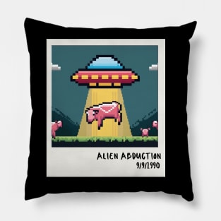 Alien abduction - 8 Bit Pillow