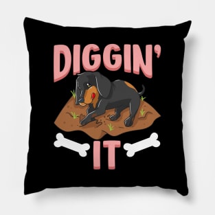 Funny Diggin' It Cute Dachshund Pun Digging Bones Pillow