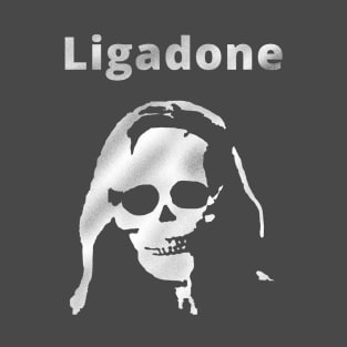 Madeline Usher promote Ligadone T-Shirt