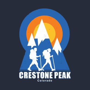 Hike adventure in Crestone Peak T-Shirt