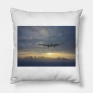 Heroes return Pillow